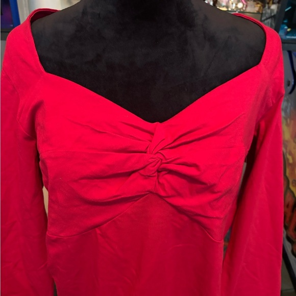 Torrid Womens Foxy Sweetheart Twist Top Size 1 Red NWT - Picture 2 of 7